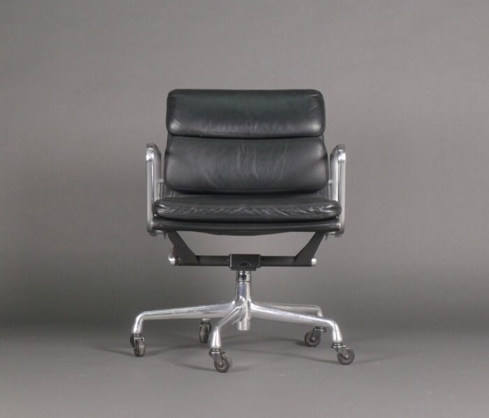 EAMES - Image 7