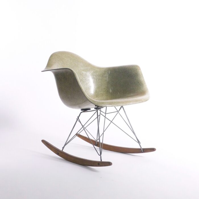 EAMES - Image 4