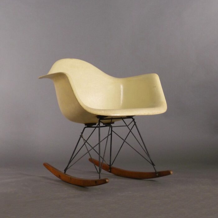 EAMES - Image 4