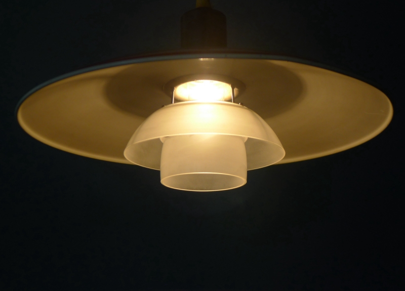 HENNINGSEN - Image 4